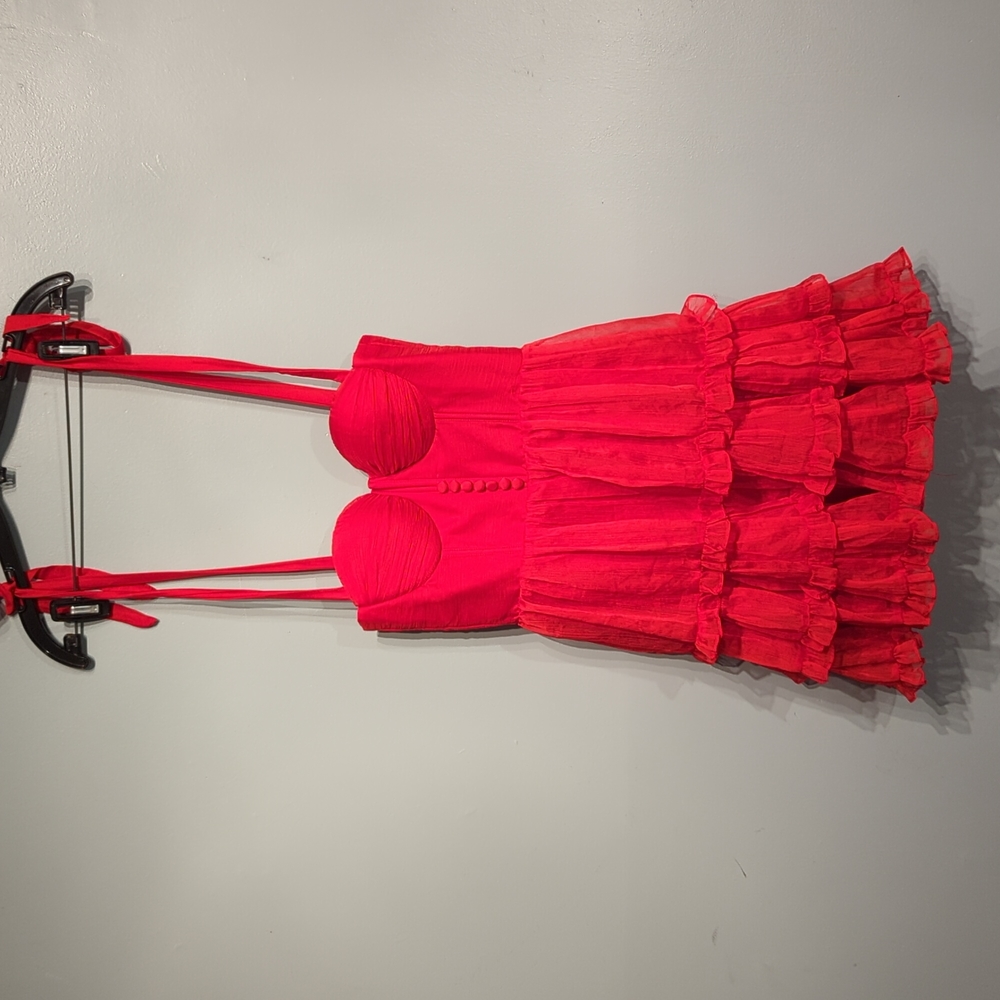 Adeirlina dress size XS has small tear pictured